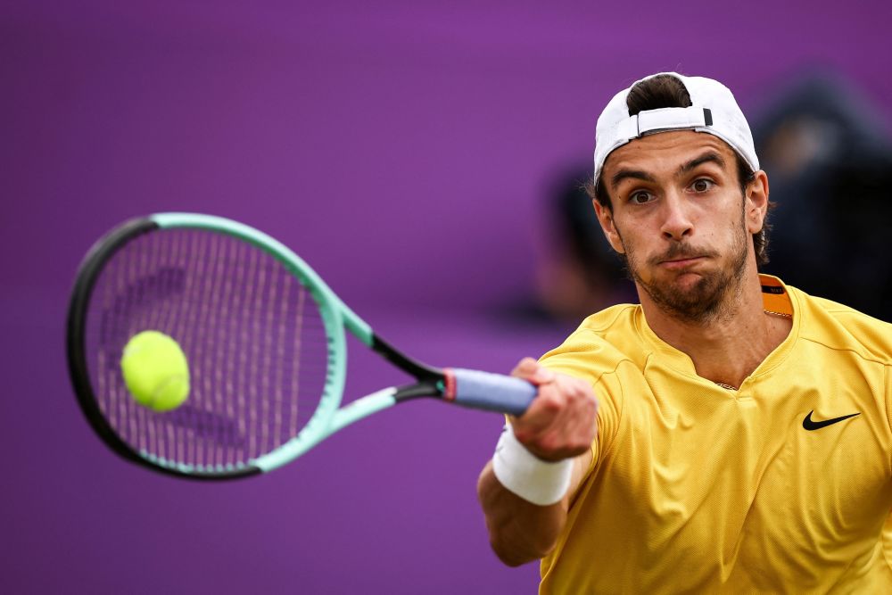 和不屈的斗 和不屈的斗