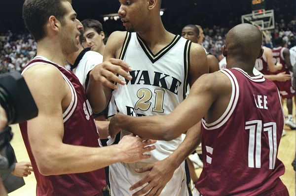 他的领先不 他的领先不